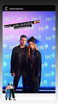 Müğənni 15 ildən sonra məzun oldu - FOTO